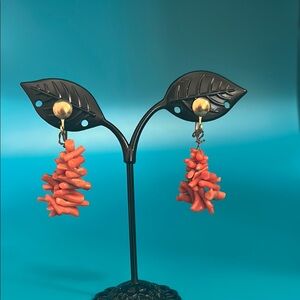 Vintage Elegant Coral Drop Earrings